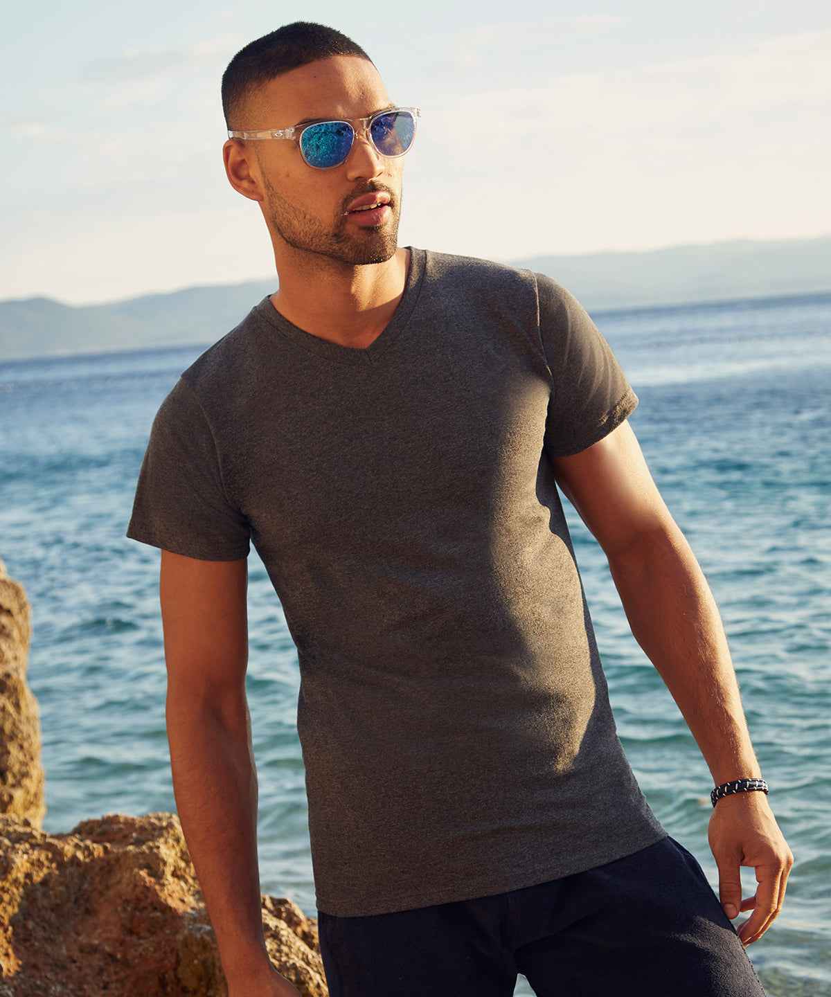 Fruit of the Loom Mens V-Neck Valueweight T-Shirt