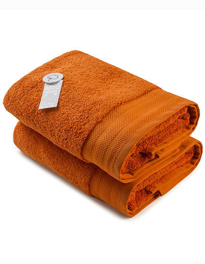 ARTG Deluxe Bath Towel.
