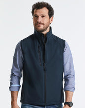 Load image into Gallery viewer, Russell Mens Softshell Gillet
